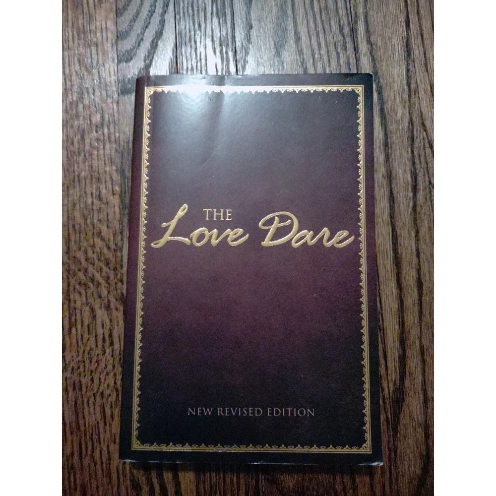The Love Dare (New Revised Edition)